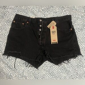 NWT Levi’s 501 Black Jean Shorts Size 34